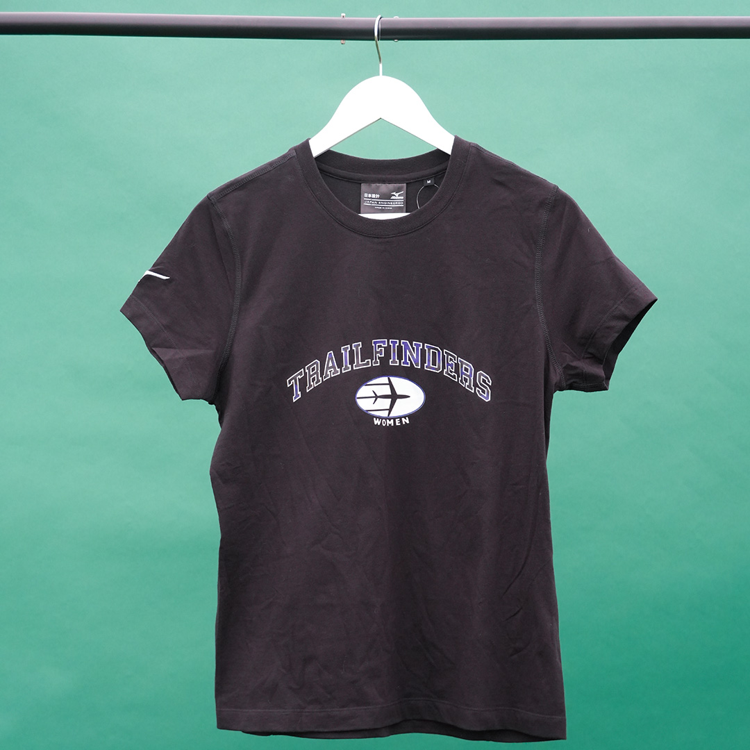 tshirt -black women